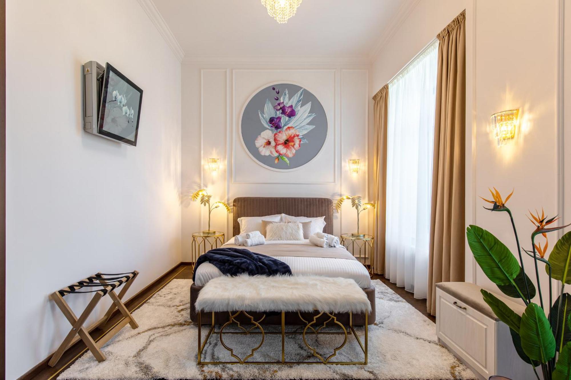 Old Town Luxury